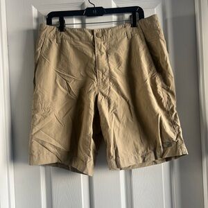 The North Face Mens Khaki Cargo Shorts Size 34 Outdoor Hiking Camping Casual